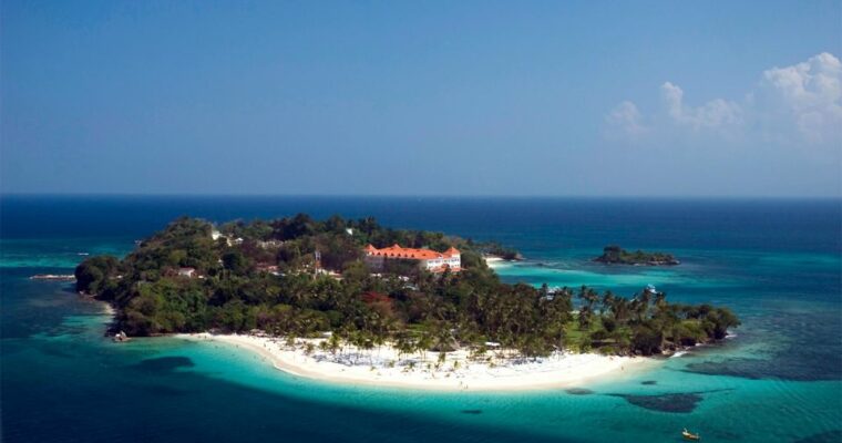 Cayo Levantado: Descubre la Playa de Ensueño del Caribe