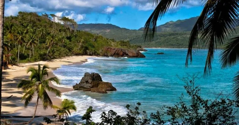 Descubre Las Galeras, el paraíso caribeño de playas cristalinas